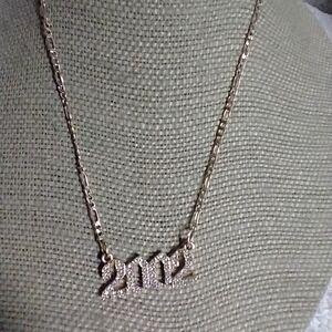 2002 goldtone Crystal curb chain graduation school necklace
